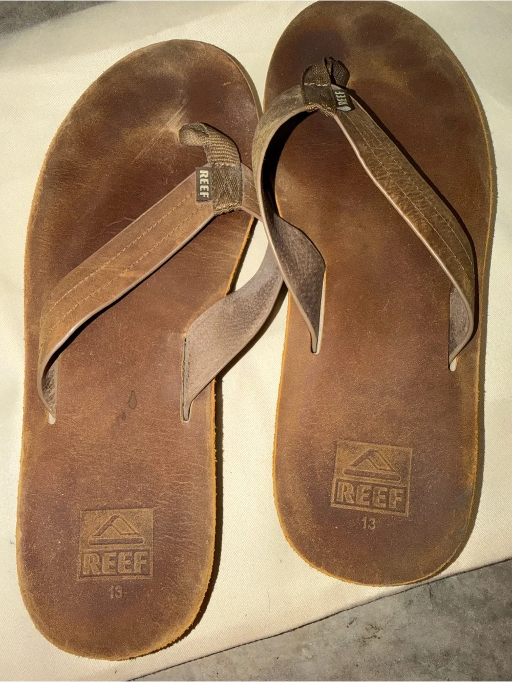 Reef Men's Brown Leather Flip Flops Sandal Size 13